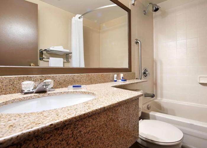 Best Western Laval-Montreal