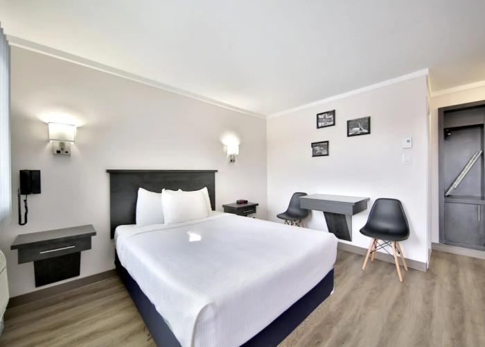 Motel Newstar Laval