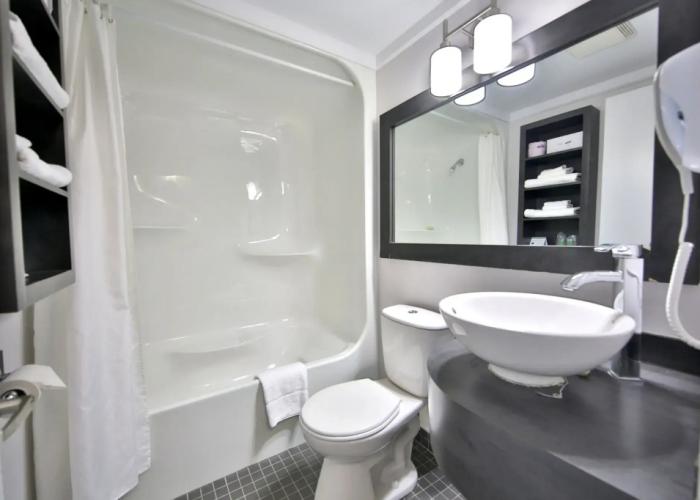 Motel Newstar Laval
