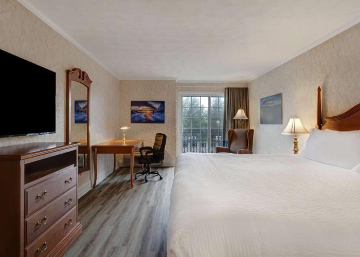 Days Inn by Wyndham Edmundston