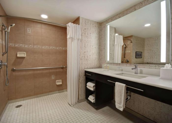 Homewood Suites by Hilton Edgewater