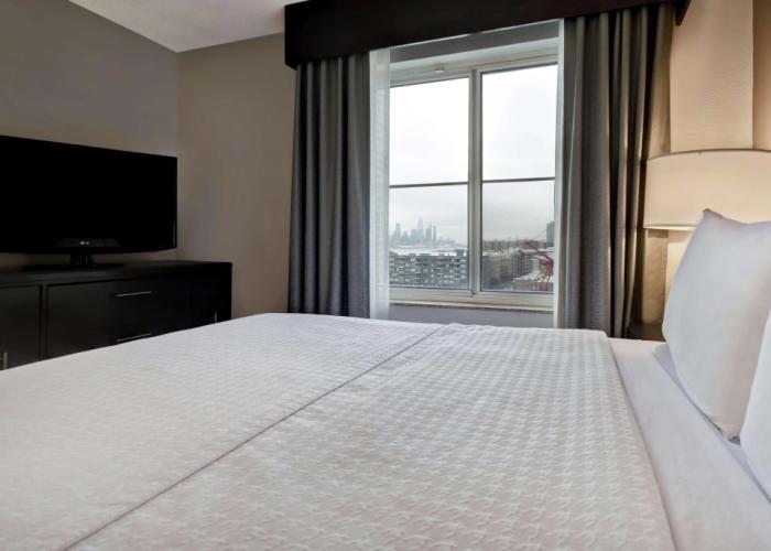 Homewood Suites by Hilton Edgewater