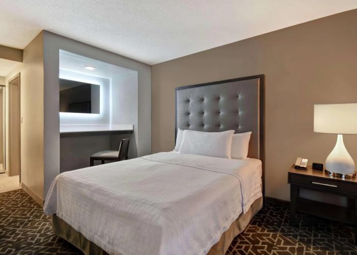 Homewood Suites by Hilton Edgewater