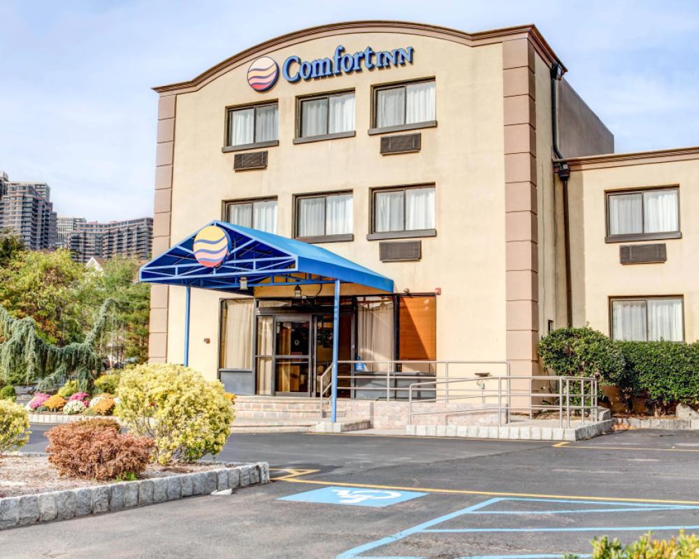 Comfort Inn Edgewater on Hudson River