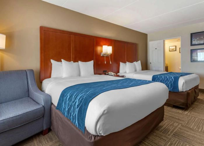 Comfort Inn Edgewater on Hudson River