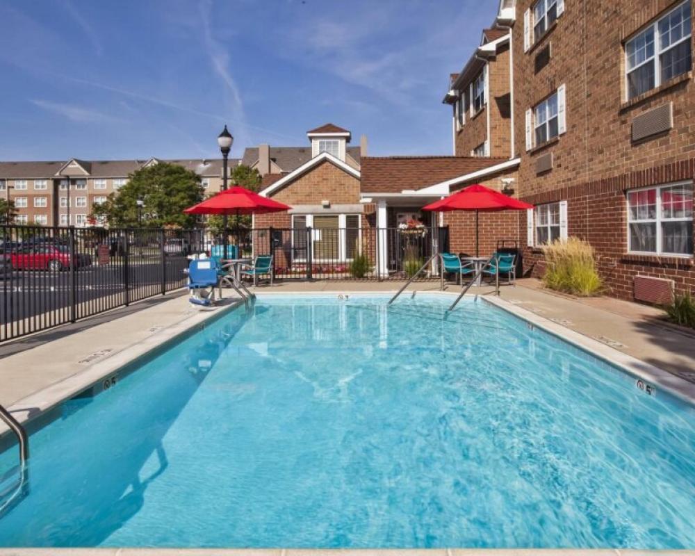 Towneplace Suites By Marriott Detroit Livonia