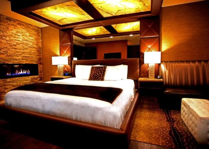 The Champagne Lodge & Luxury Suites