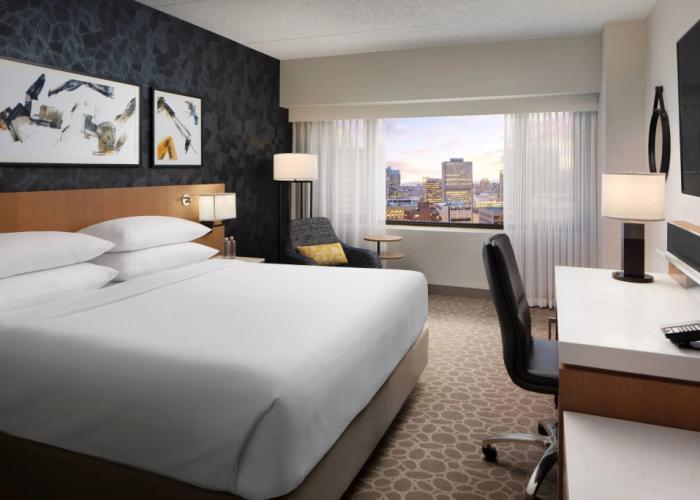 Delta Hotels by Marriott Chicago Willowbrook