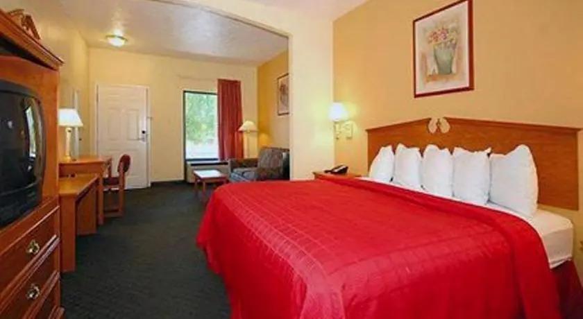 Guesthouse Inn And Suites