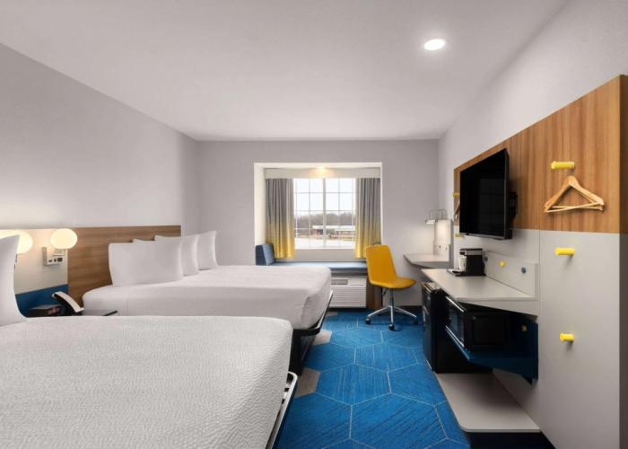 Microtel Inn & Suites by Wyndham Independence