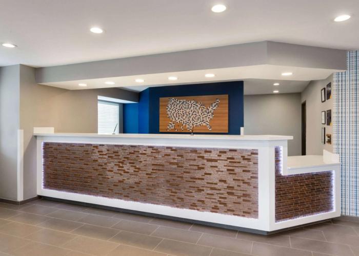 Microtel Inn & Suites by Wyndham Independence