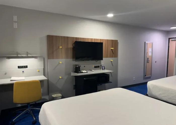 Microtel Inn & Suites by Wyndham Independence