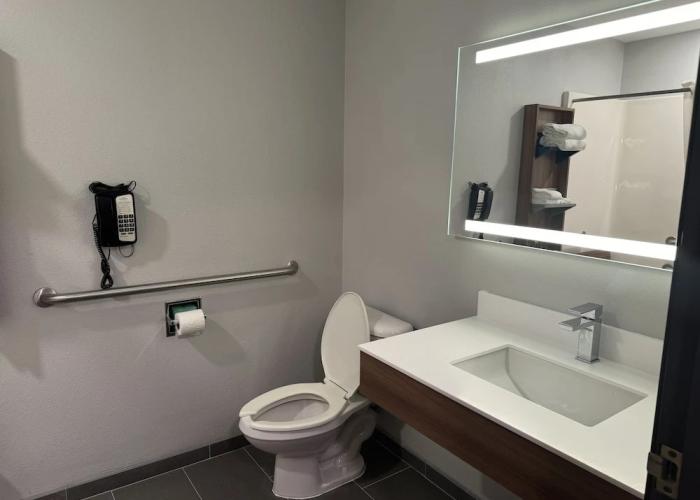 Microtel Inn & Suites by Wyndham Independence