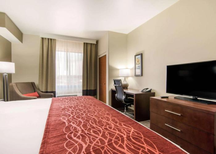 Comfort Inn & Suites Independence