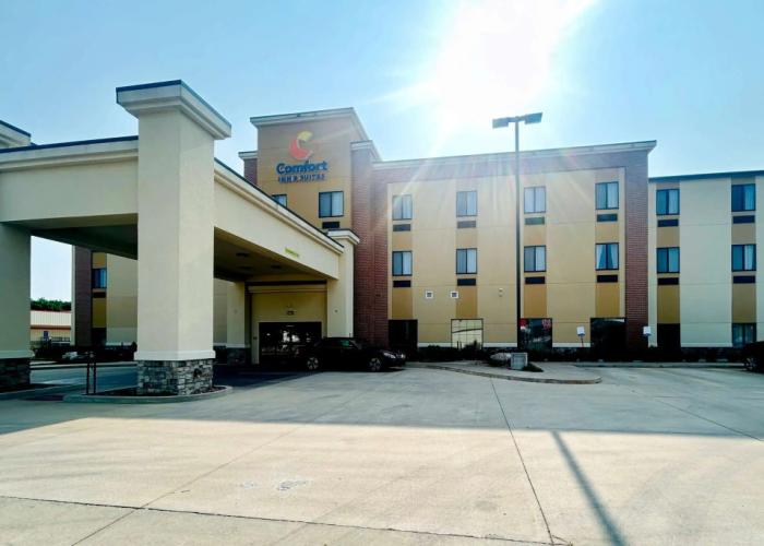 Comfort Inn & Suites Independence