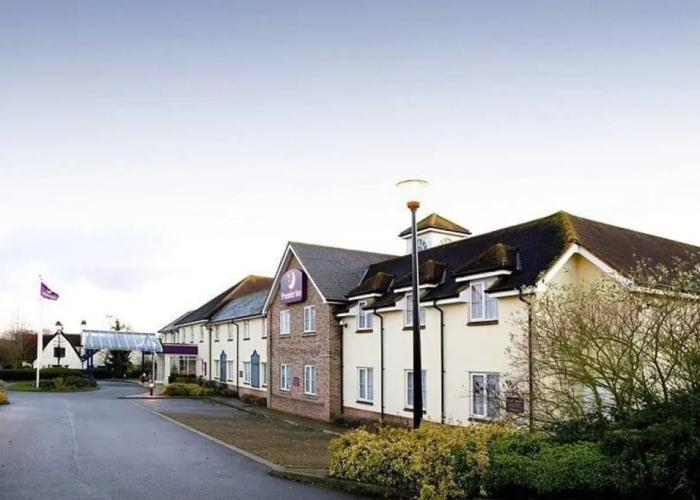 Premier Inn Ipswich (Chantry Park) hotel