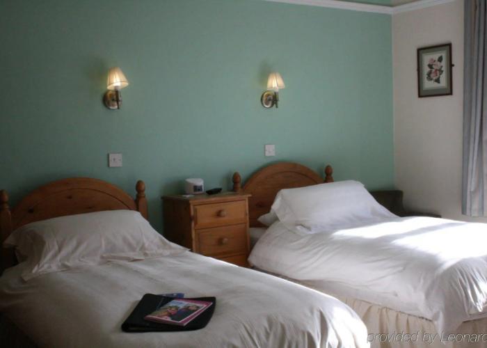 Toothbrush Rooms at Lattice Lodge