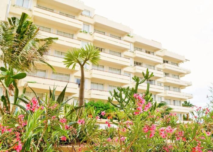 Ixchel Beach Hotel