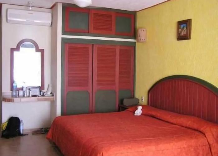 Suites Los Arcos