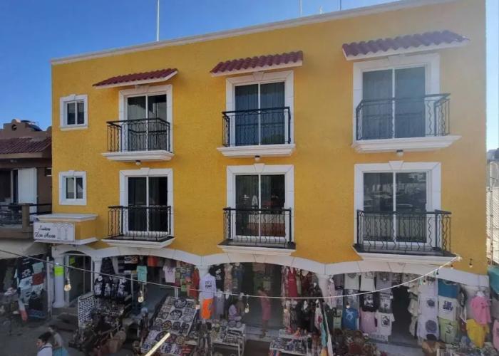 Suites Los Arcos