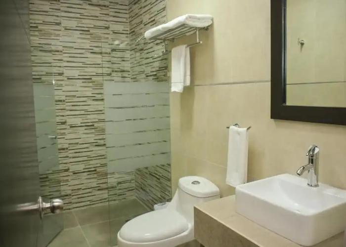 Suites Los Arcos