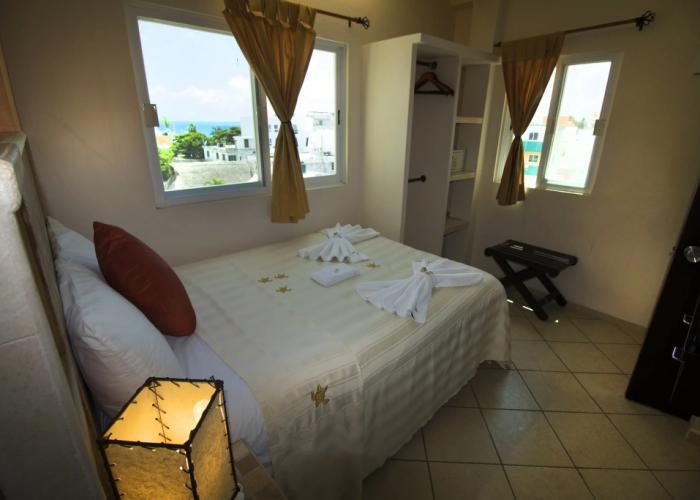 Hotel & Restaurant Bucaneros, Isla Mujeres