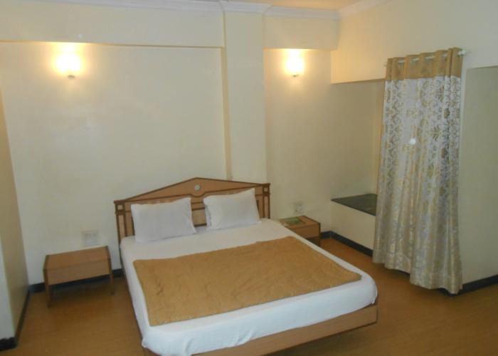 Pooja International Hotel