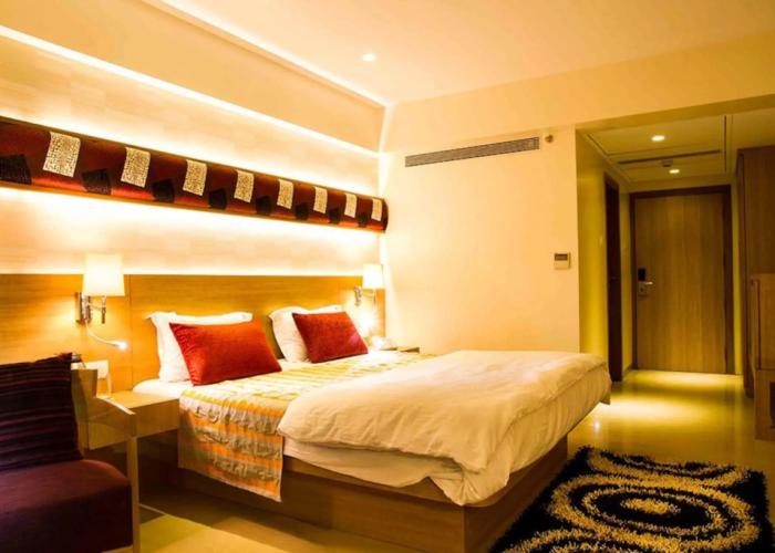 The SSK Solitaire Hotel & Banquets