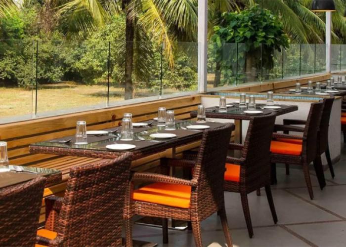 The SSK Solitaire Hotel & Banquets