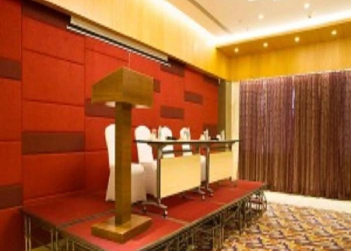 The SSK Solitaire Hotel & Banquets