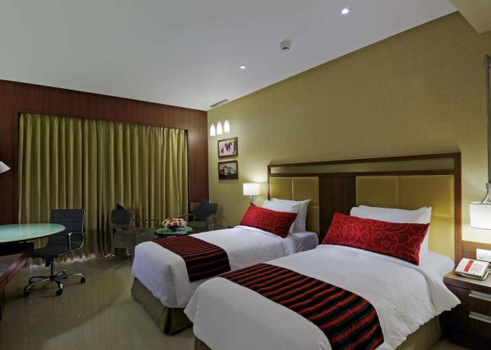 Express Inn The Business Luxury Hotel