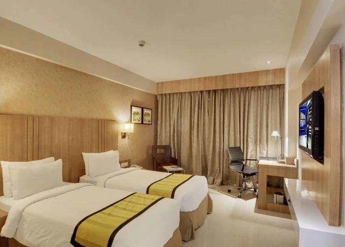 Express Inn The Business Luxury Hotel