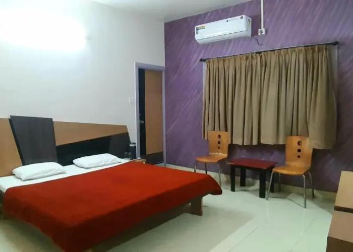 Hotel Cool Palace
