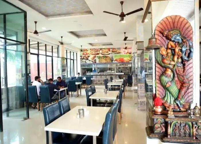 Hotel Krushna Express Inn
