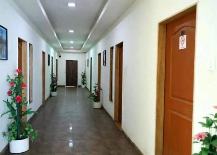 Hotel Krushna Express Inn