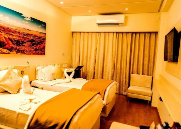 Kyriad Hotel Nashik by OTHPL