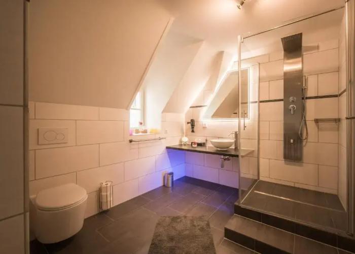 Max Aviation Villa & Apartments