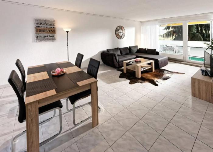 Max Aviation Villa & Apartments