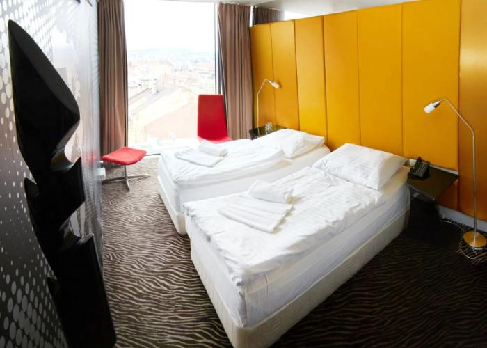 Sono Hotel