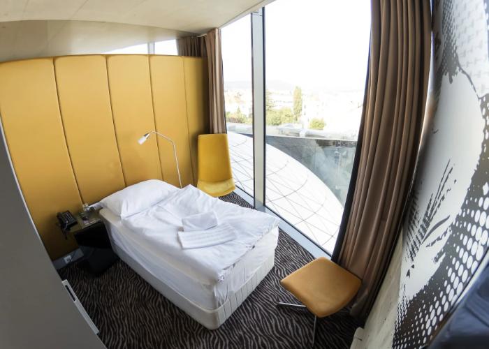Sono Hotel