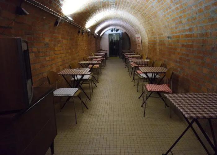 10-Z Bunker - Hostel