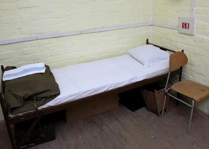 10-Z Bunker - Hostel