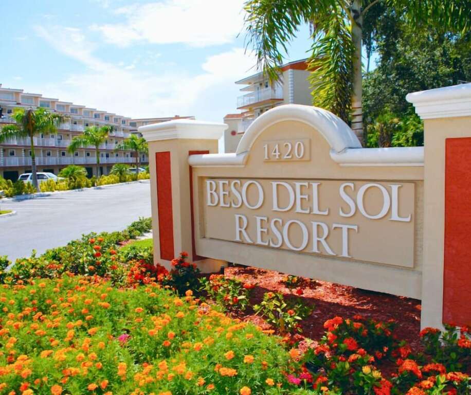 Beso Del Sol Resort