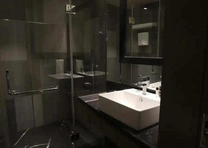 The Cruze Premium Boutique Hotel