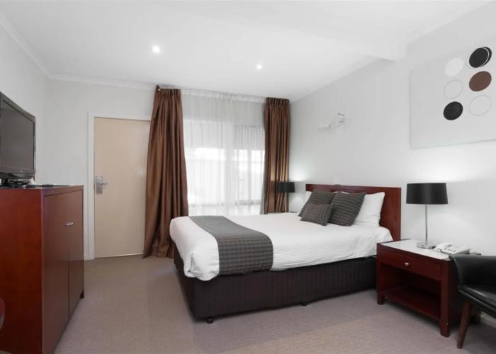 New Crossing Place Motel