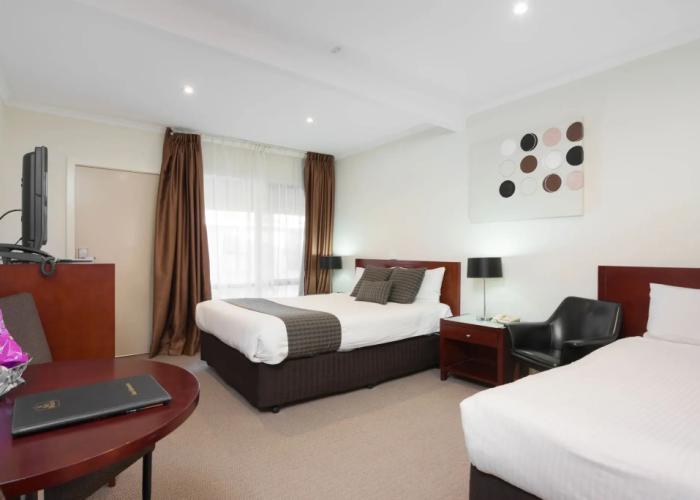New Crossing Place Motel