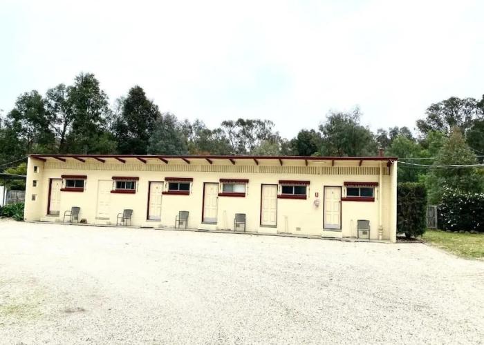 Auto Lodge Motor Inn