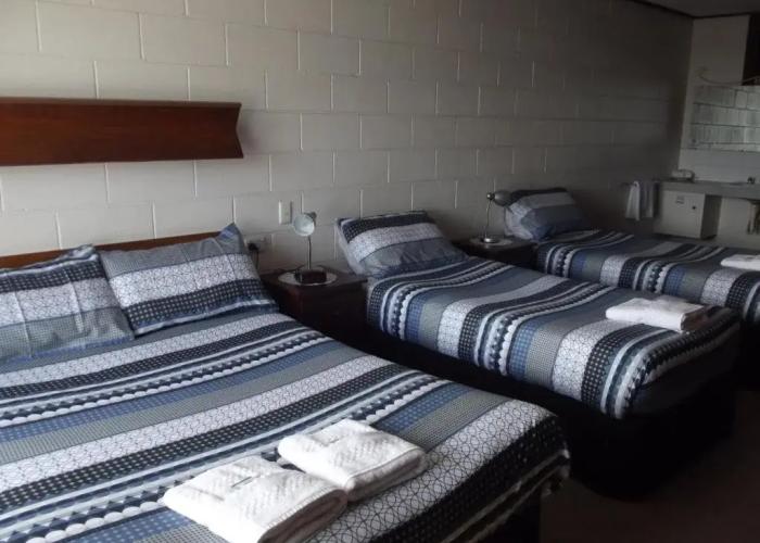 Morwell Parkside Motel