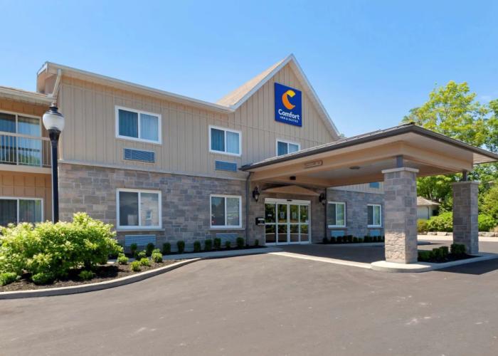 Comfort Inn & Suites Thousand Islands Harbour District