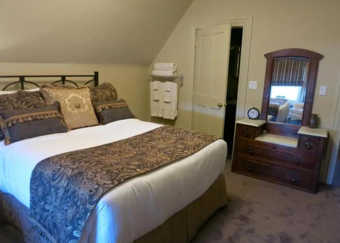 The Woodview Inn